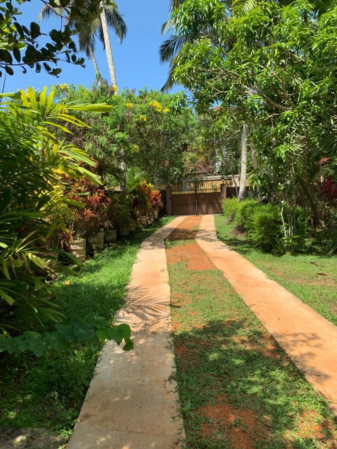 Tranquil Private Villa Near Bentota Beach Екстериор снимка