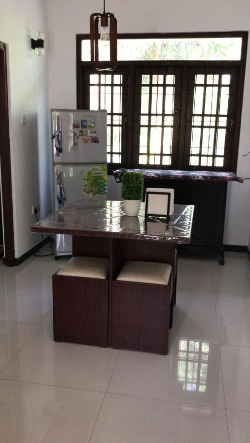 Tranquil Private Villa Near Bentota Beach Екстериор снимка